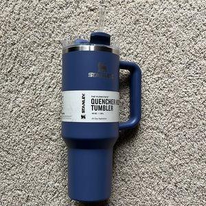 40 oz Stanley quencher tumbler, BRAND NEW